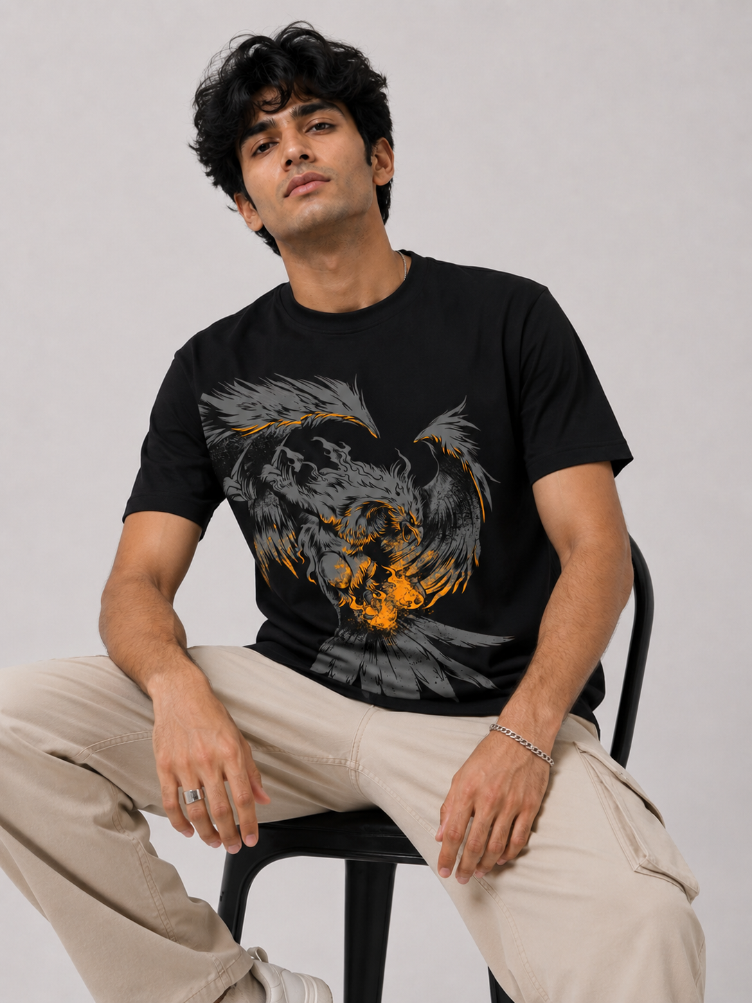Men's Regular fit Black Graphic Printed T-Shirt